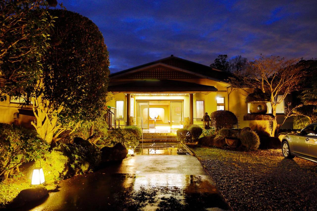Tatsuta Ryokan Izu  Exterior photo